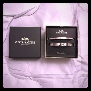 Coach bracelet set